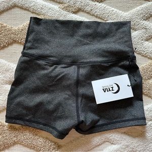 NWT Zyia Women’s Scrunch Athletic Shorts
